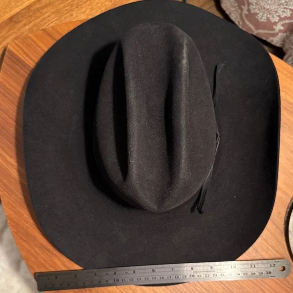 Elegant Black Wide Brim Hat - Picture 7 of 7
